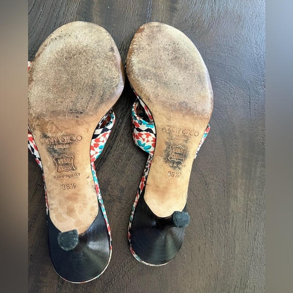 Jimmy Choo London kitten heel sandals. Abstract canvas material and leather - Picture 7 of 10